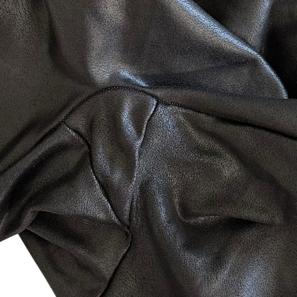 Spanx Faux Leather Leggings in Black Size XL - Picture 6 of 10